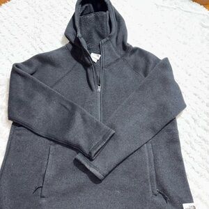The North Face Men's Dark Gray Zip-Up Sweater